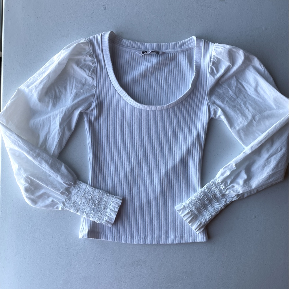 SO Women’s Top Size XS